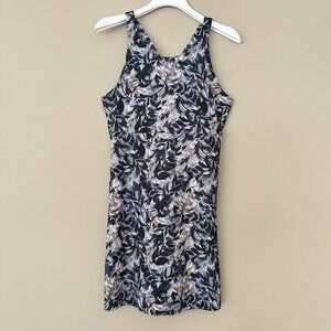 Kyodan Outdoor Women L Athletic Dress Zip Pockets Cross Back Leaf Built in Padde